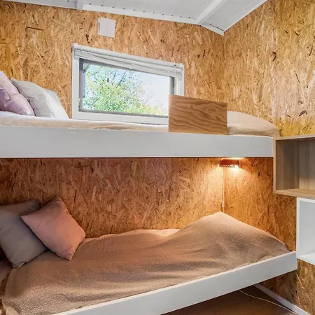 Bene - From The Sea By Interhome * Hals